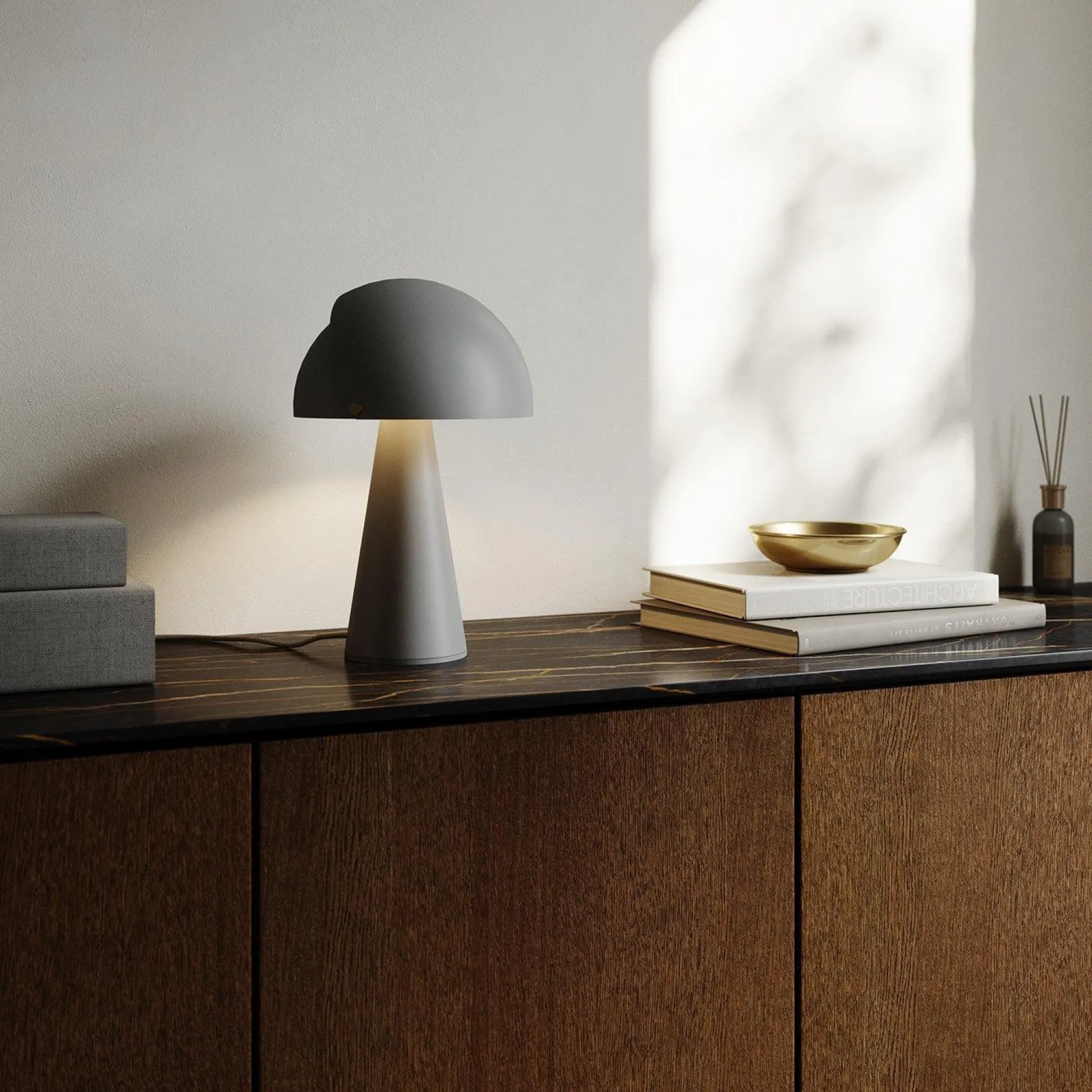 Align t | brown