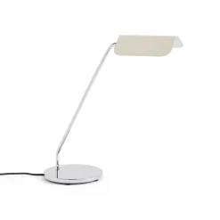 Apex desk lamp | iron black