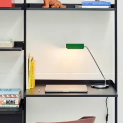 Apex desk lamp | iron black