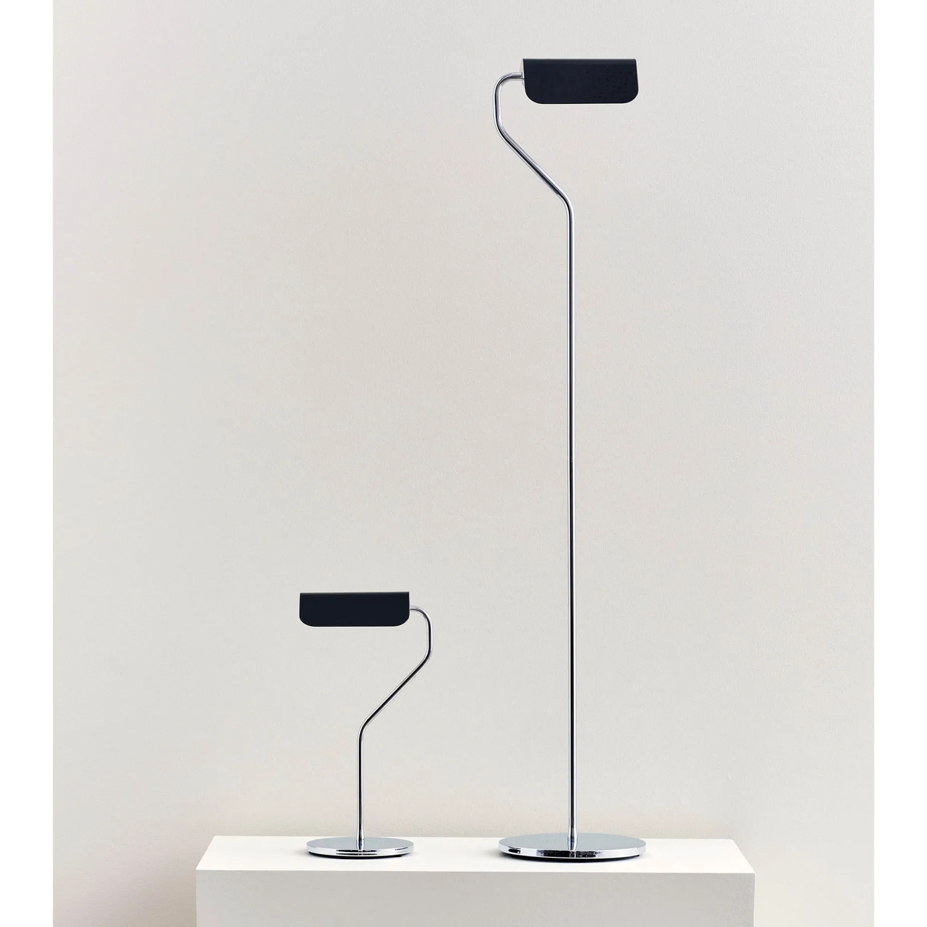 Apex floor lamp | oyster white