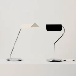 Apex table | oyster white