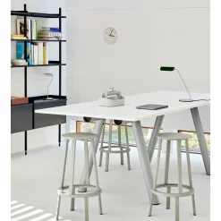 Apex table | oyster white