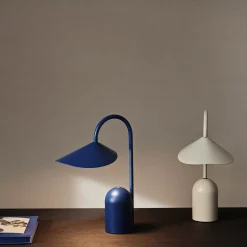 Arum portable | bright blue
