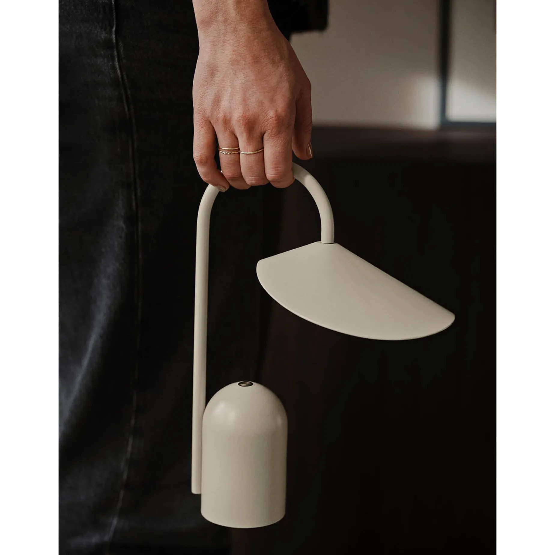 Arum portable | oxide red