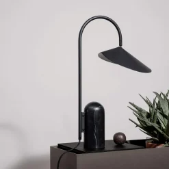 Arum table | cashmere