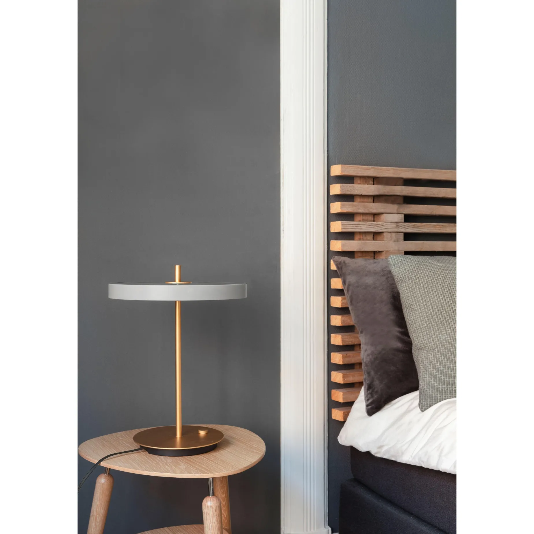 Asteria table | nuance orange