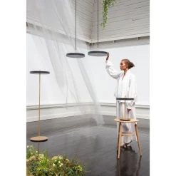 Asteria table | white pearl