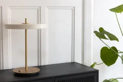 Asteria table | white pearl