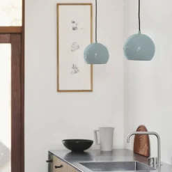 Ball 18 pendant | glossy mint