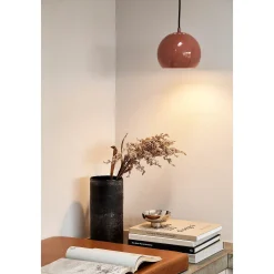 Ball 18 pendant | glossy red