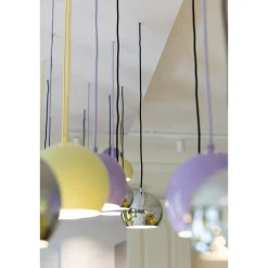 Ball 18 pendant | glossy warm grey