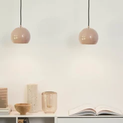 Ball 18 pendant | glossy warm grey