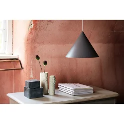 Benjamin 46 | matt white