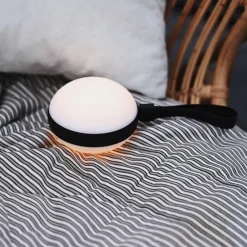 Bring to go portable | white and black