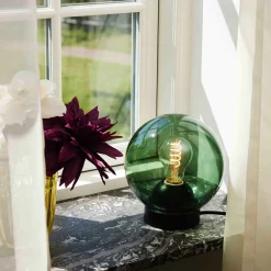 Bubbles t | amber