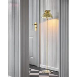 Butterfly floor | chrome