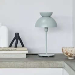 Butterfly table | chrome