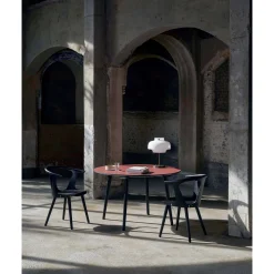 Copenhagen table SC13 | opal glass