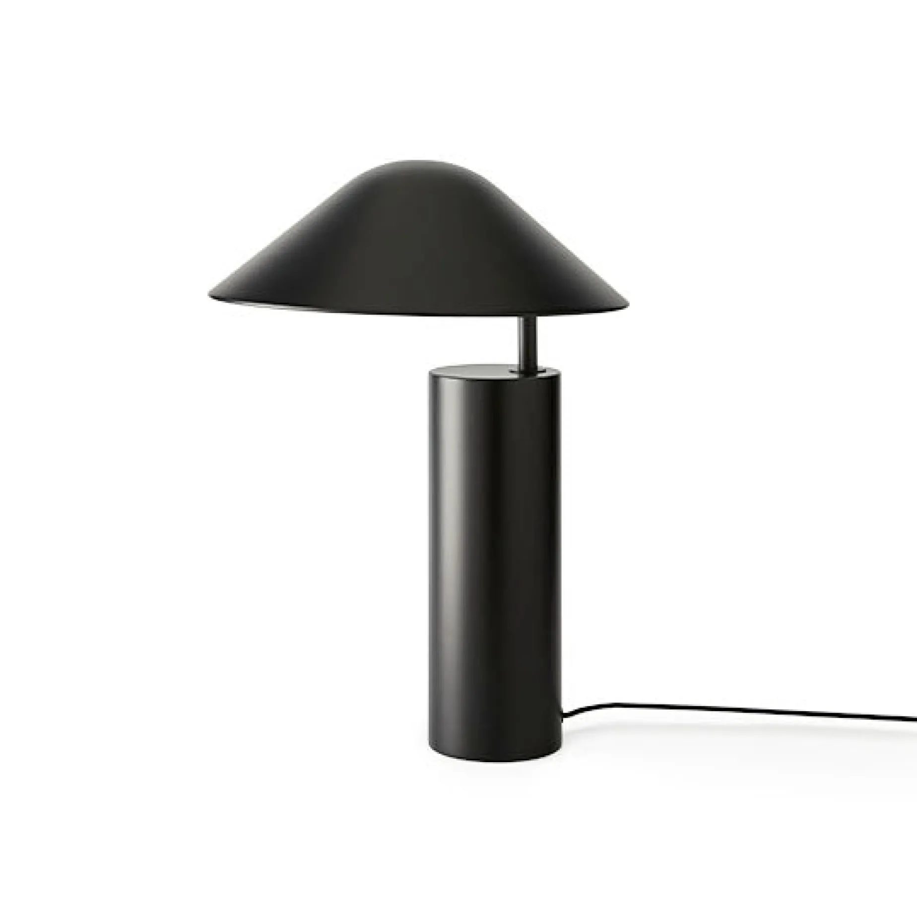 Damo table | matt black