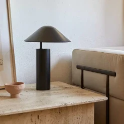 Damo table | matt black
