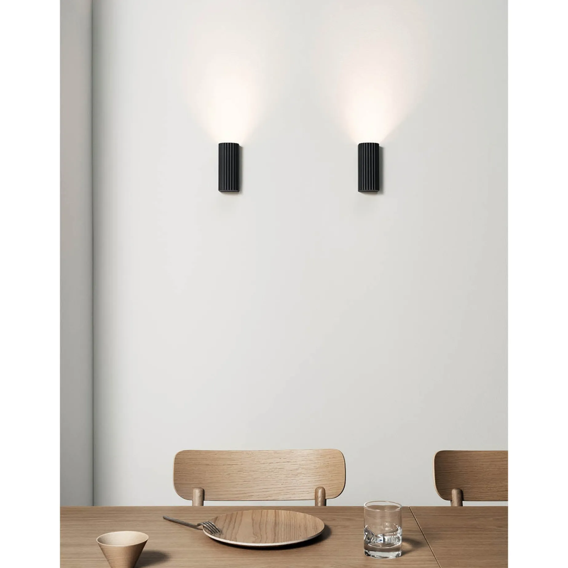 Donna 15 wall | chestnut