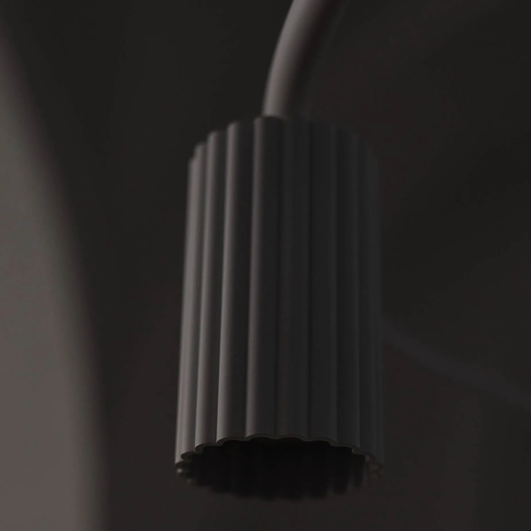 Donna circle ø60-ø100 pendant | black ink