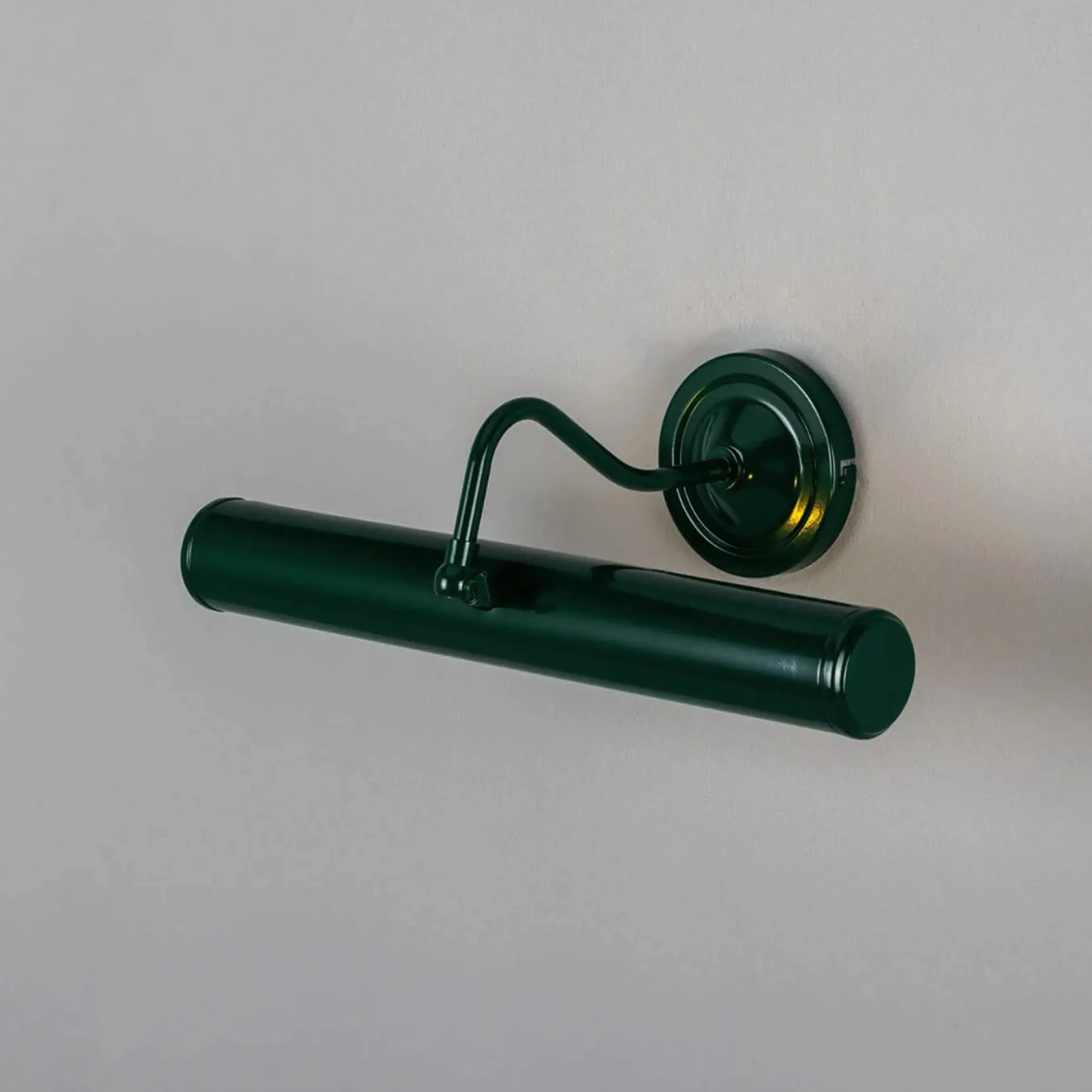 Elle picture light | antique brass