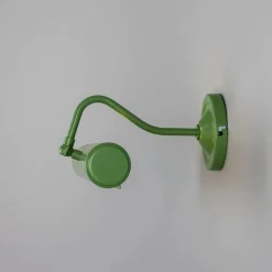 Elle picture light | powder-coated sage green
