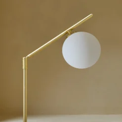 Endo floor | matt brass