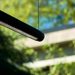 Factor Linear pendant | diffused soft black