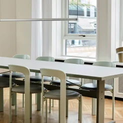 Factor Linear pendant | diffused soft black