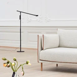 Fifty-Fifty floor lamp | soft black