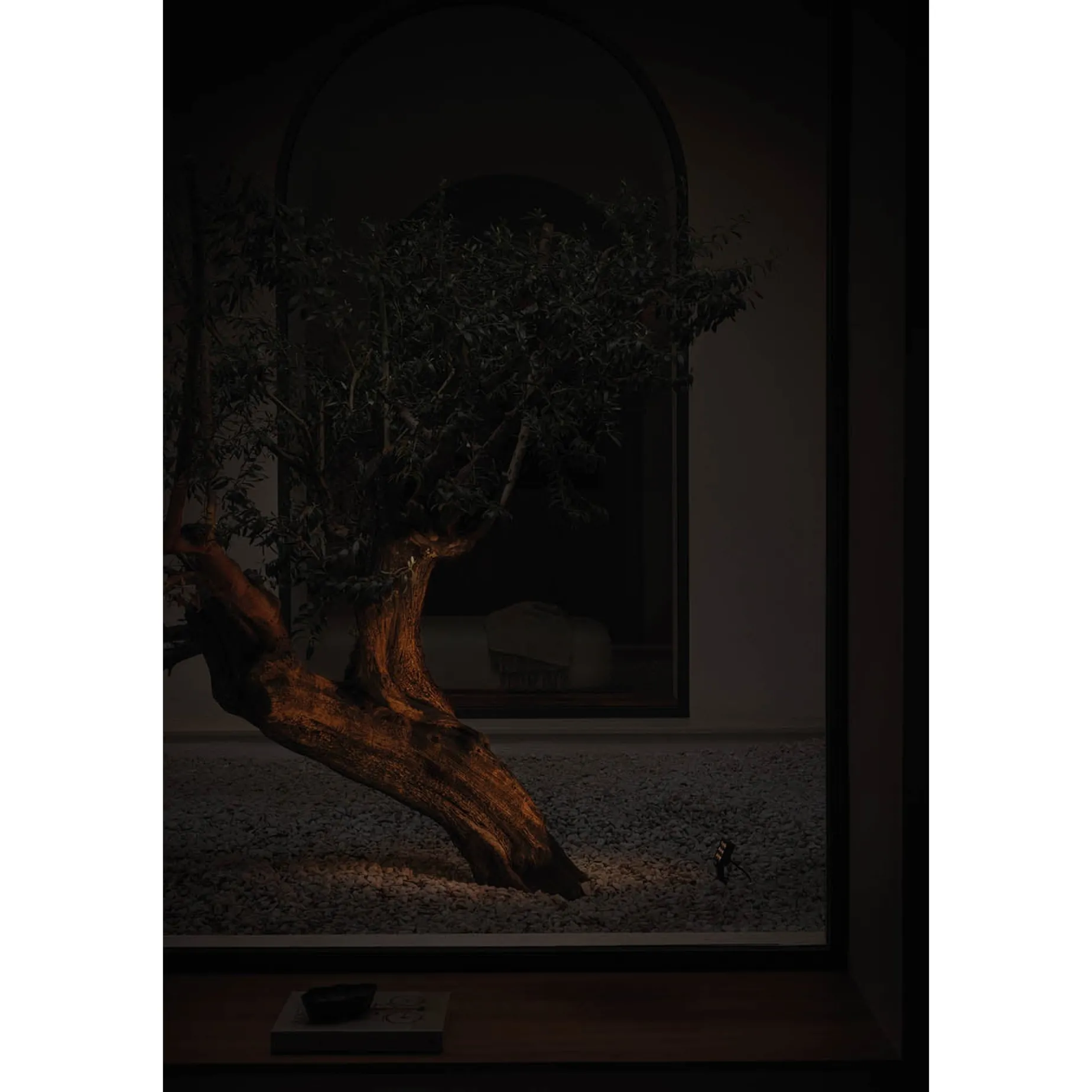 Flash outdoor | textured oxidon