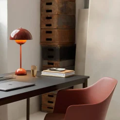 Flowerpot VP3 | vermilion red