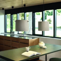 FM1954 large | matt black