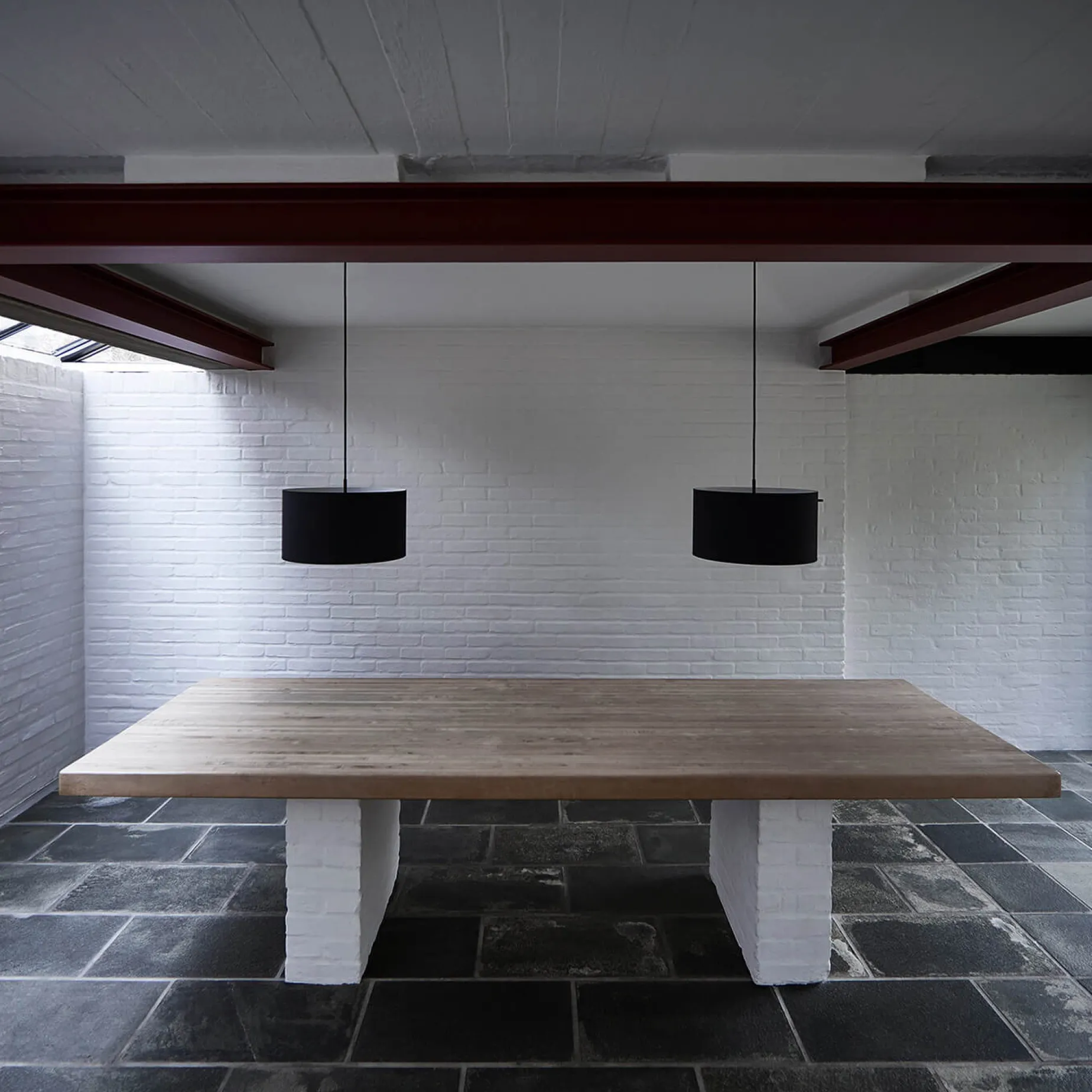 FM1954 small | matt white