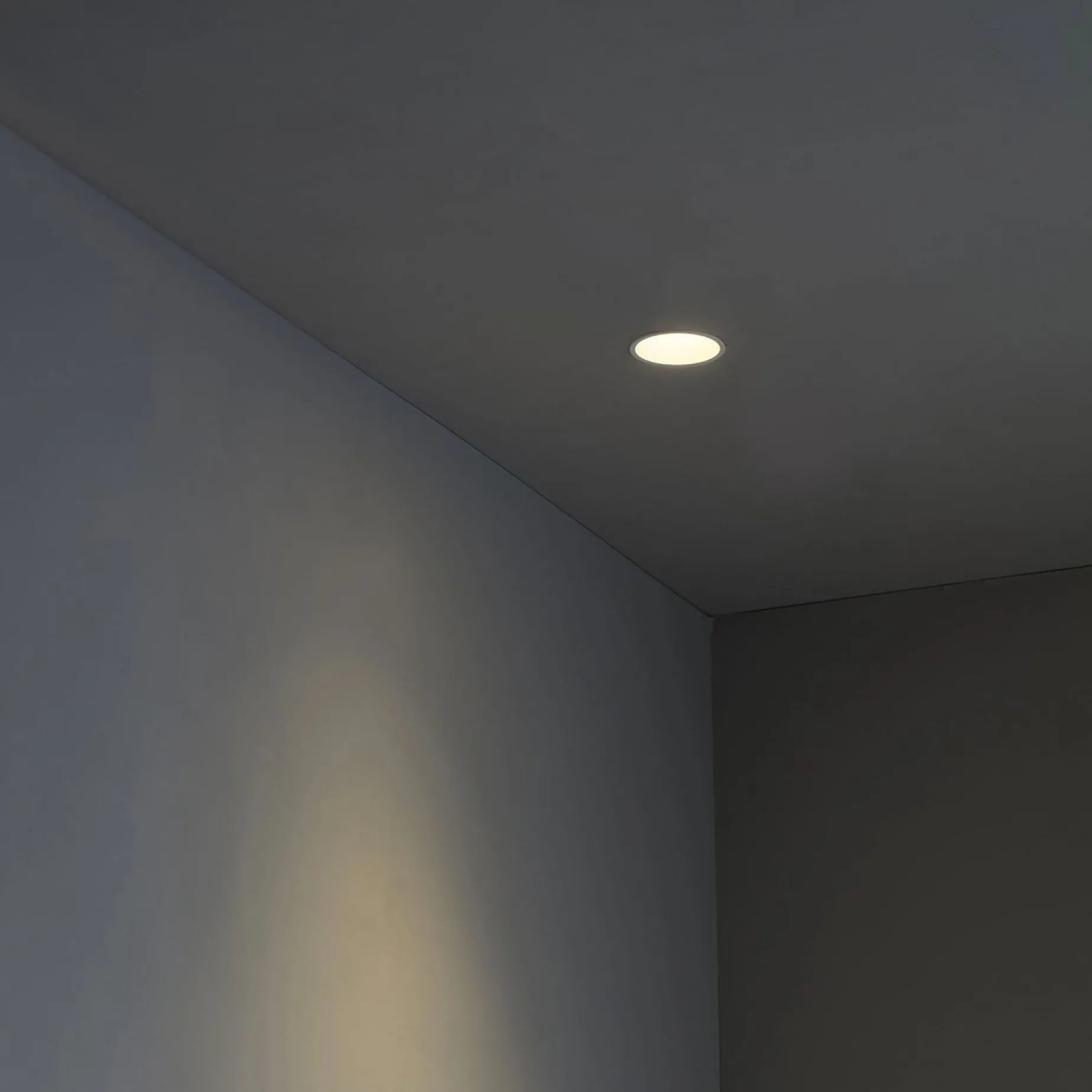 Fresh trimless | matt white