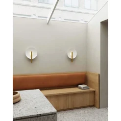 Furiko wall | brushed brass