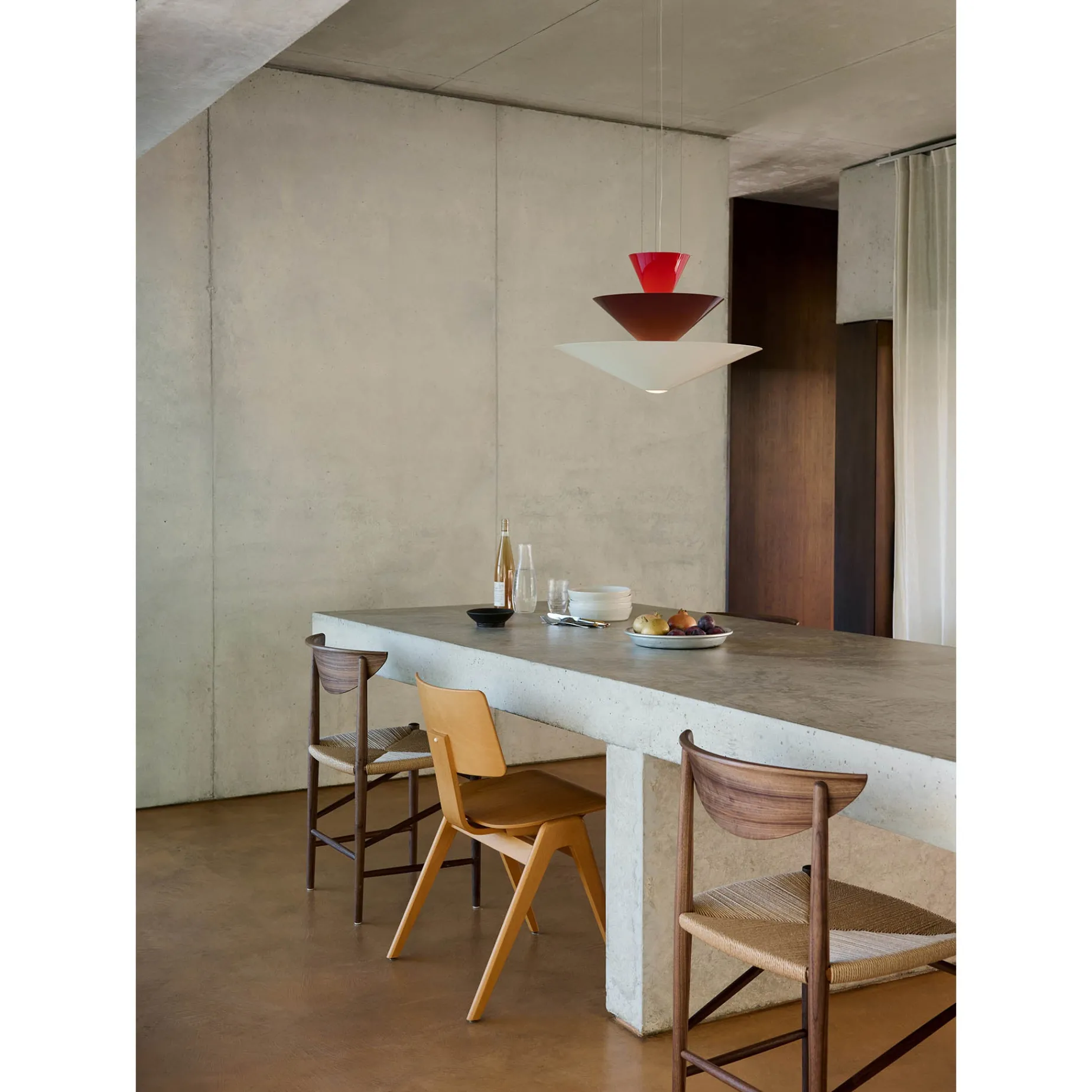 Gio pendant | Signal Green, Deep Blue & Ecru White