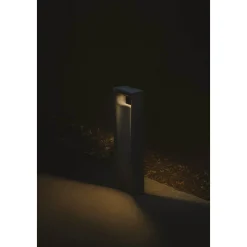 Glint post 400 | seaside concrete