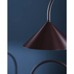 Grasp portable | matt beetroot