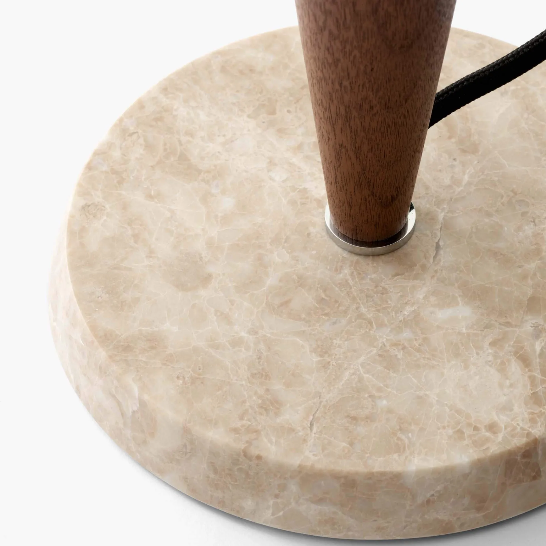 Herman SHY3 | walnut & cream marble