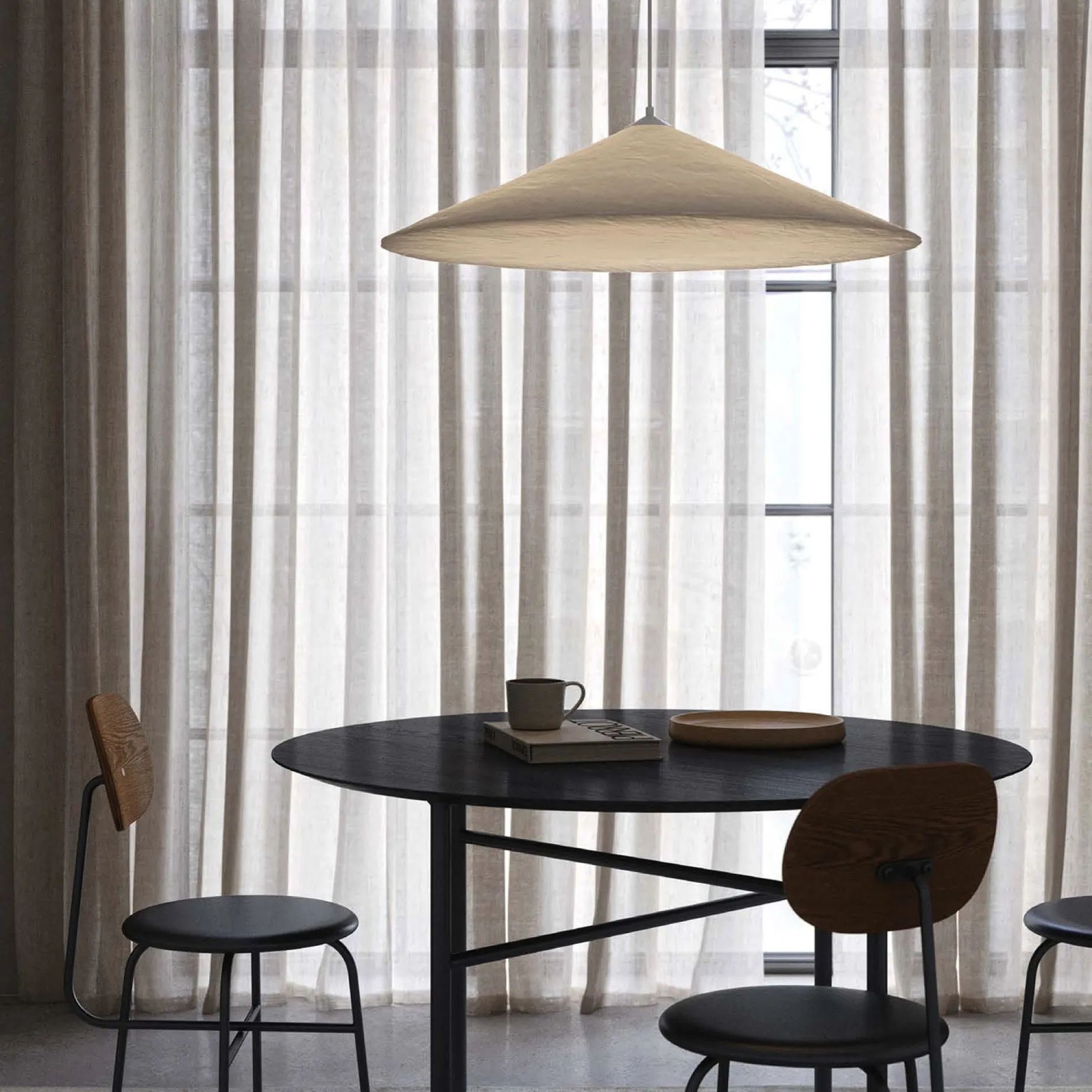 Hill 85 pendant | white tyvek