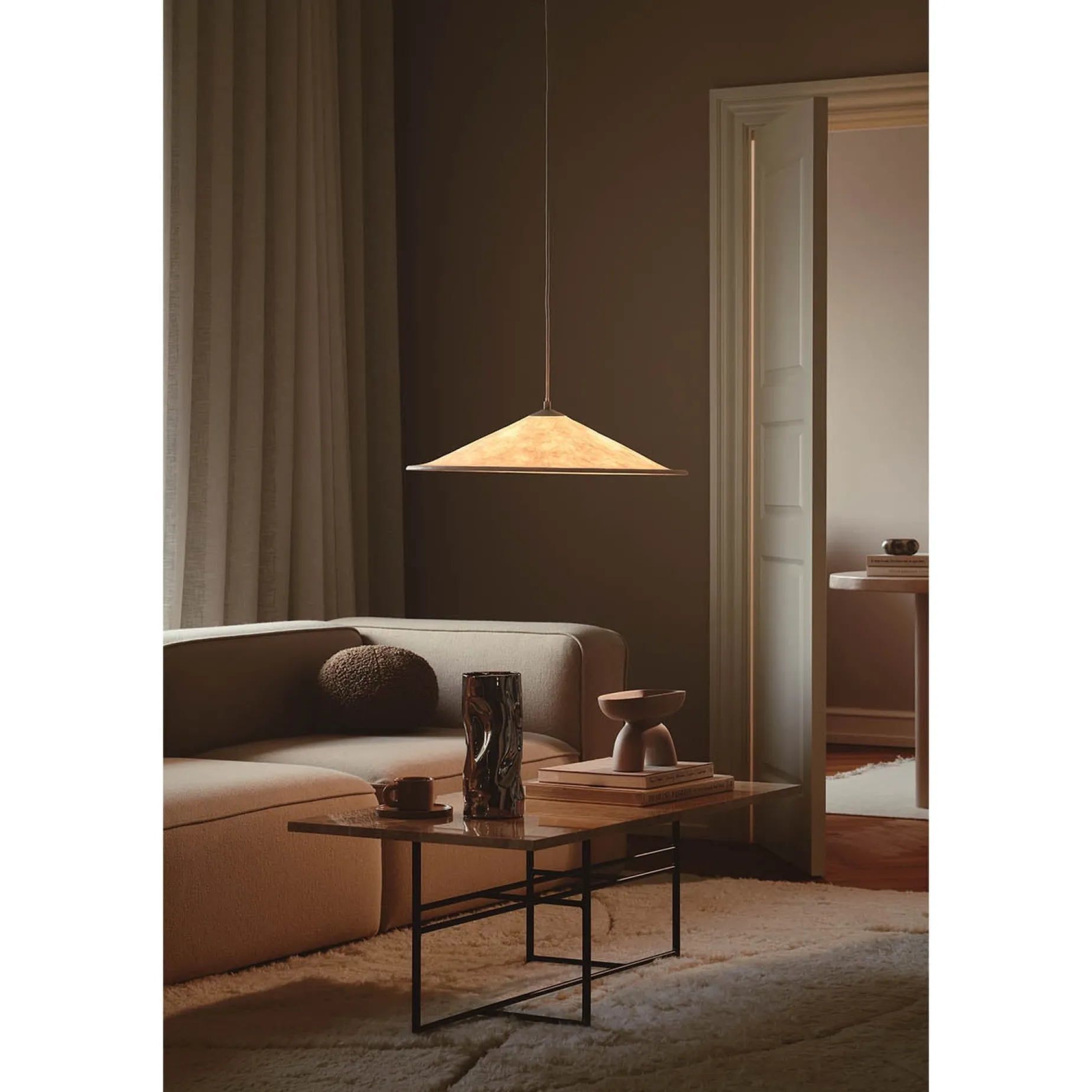 Hill 55 pendant | white tyvek
