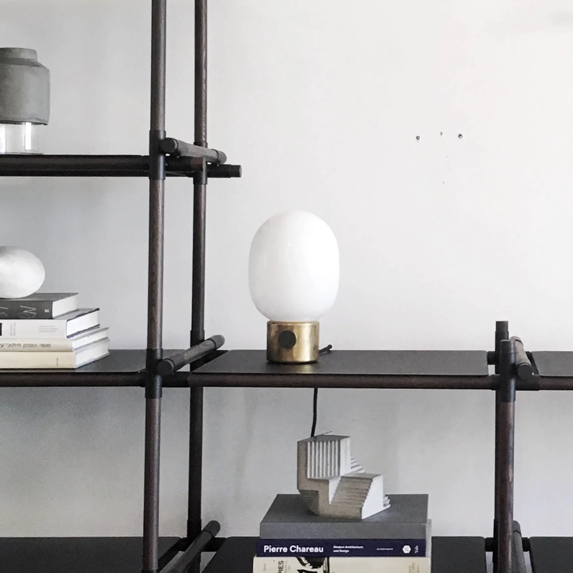 JWDA table lamp | bronzed brass