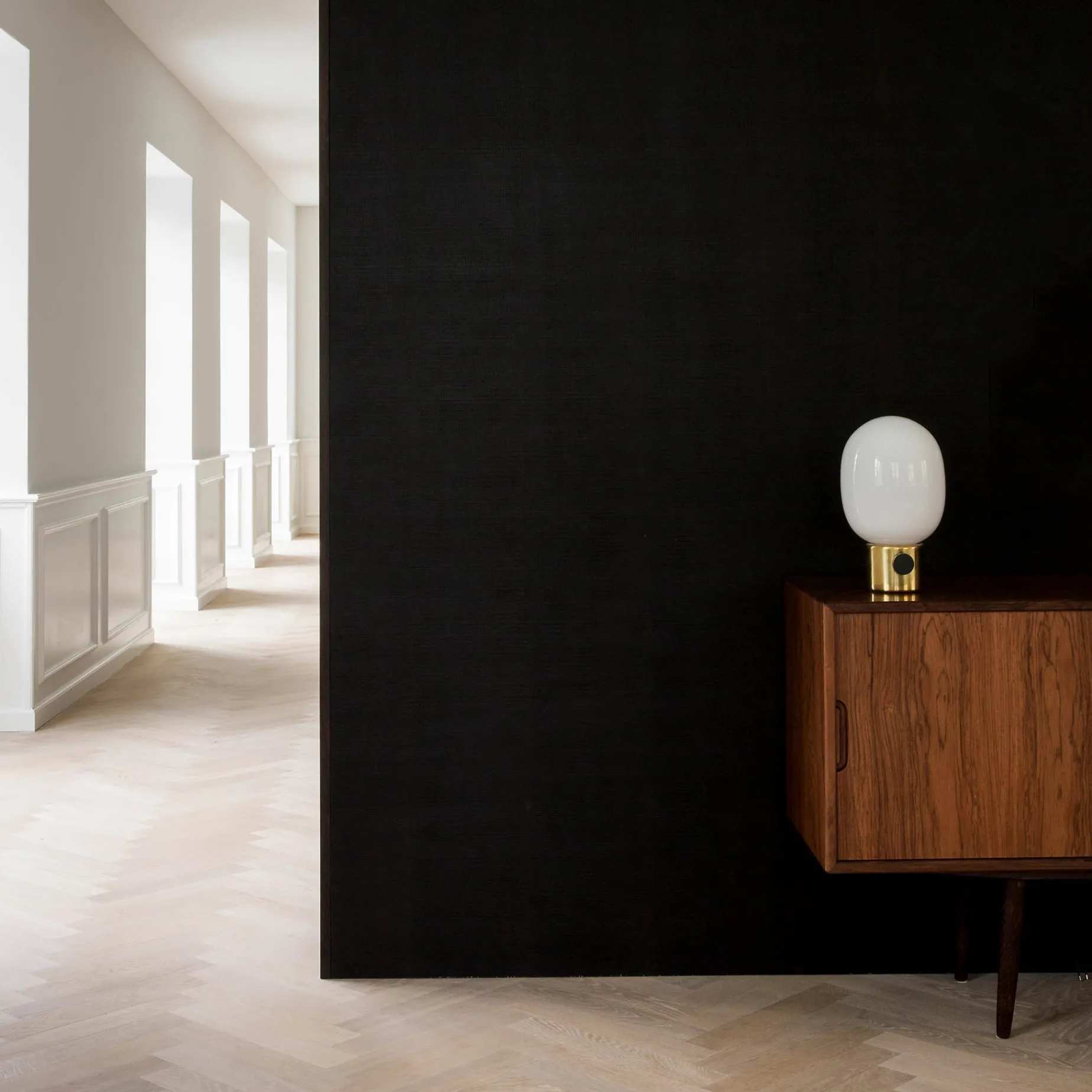 JWDA table lamp | bronzed brass