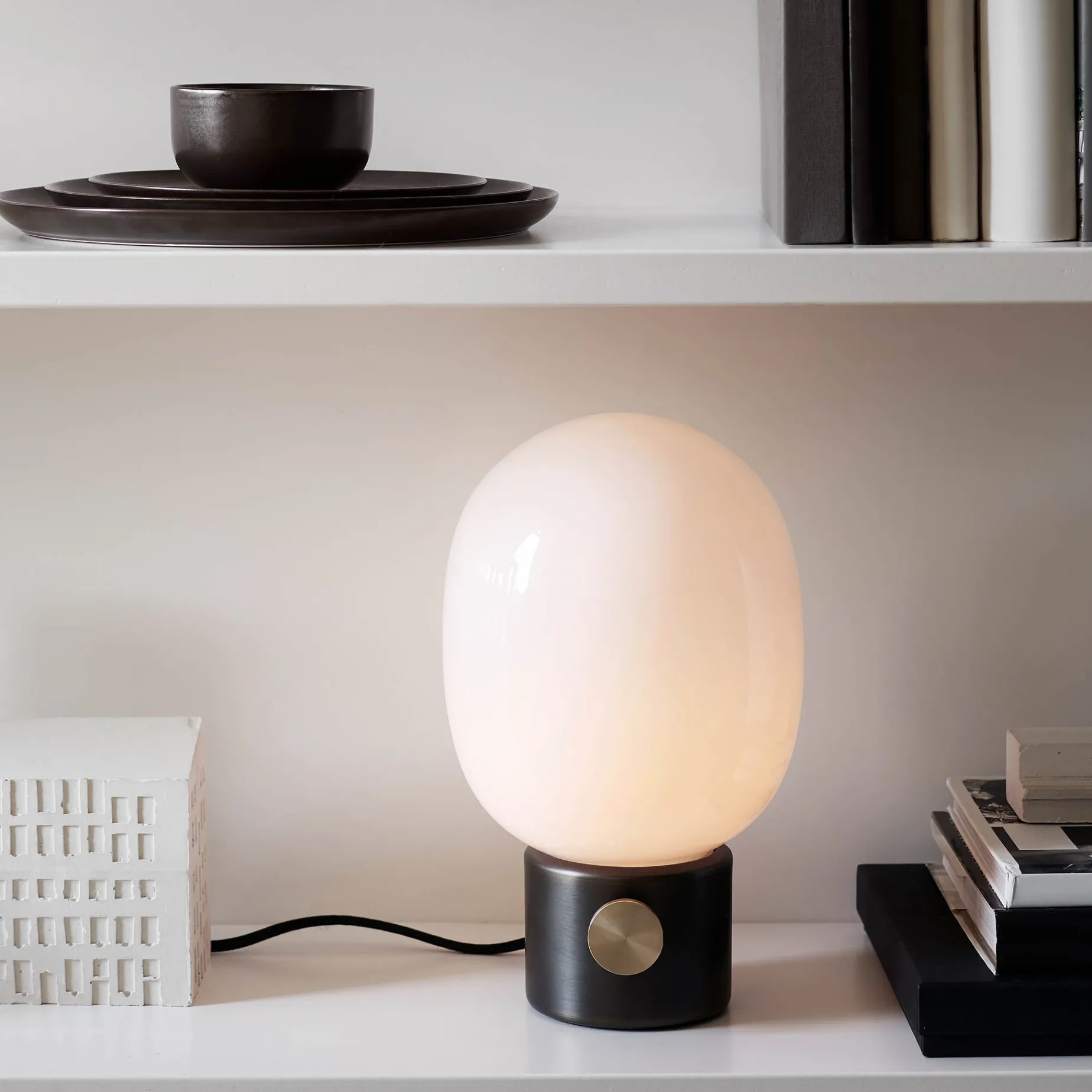 JWDA table lamp | bronzed brass