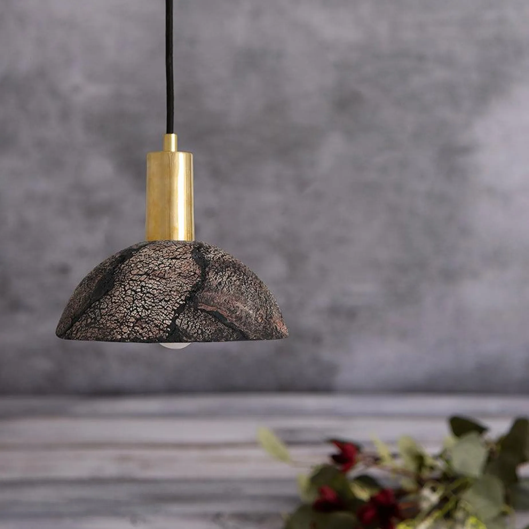 Kauri 20 ceramic | black clay
