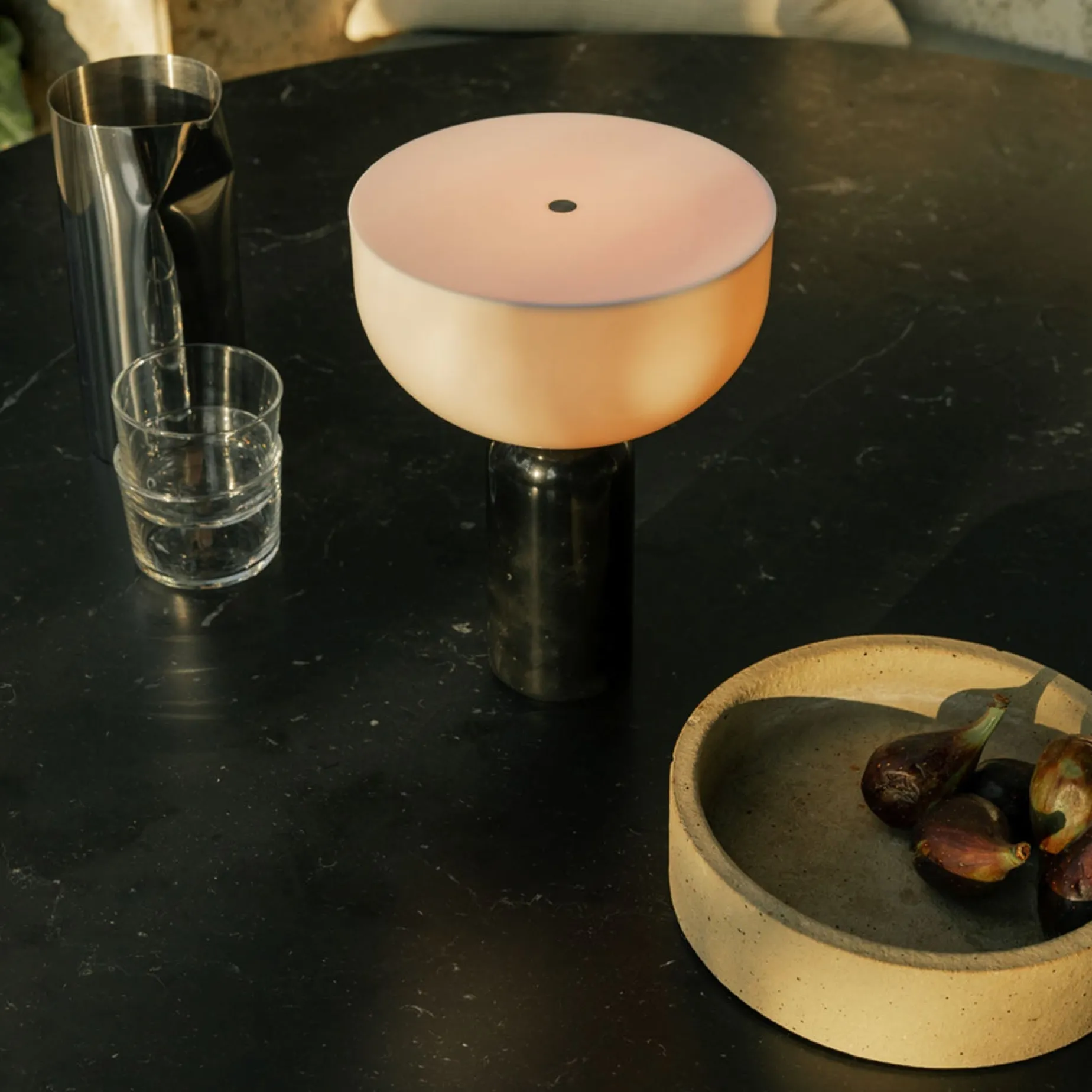 Kizu portable | breccia pernice marble