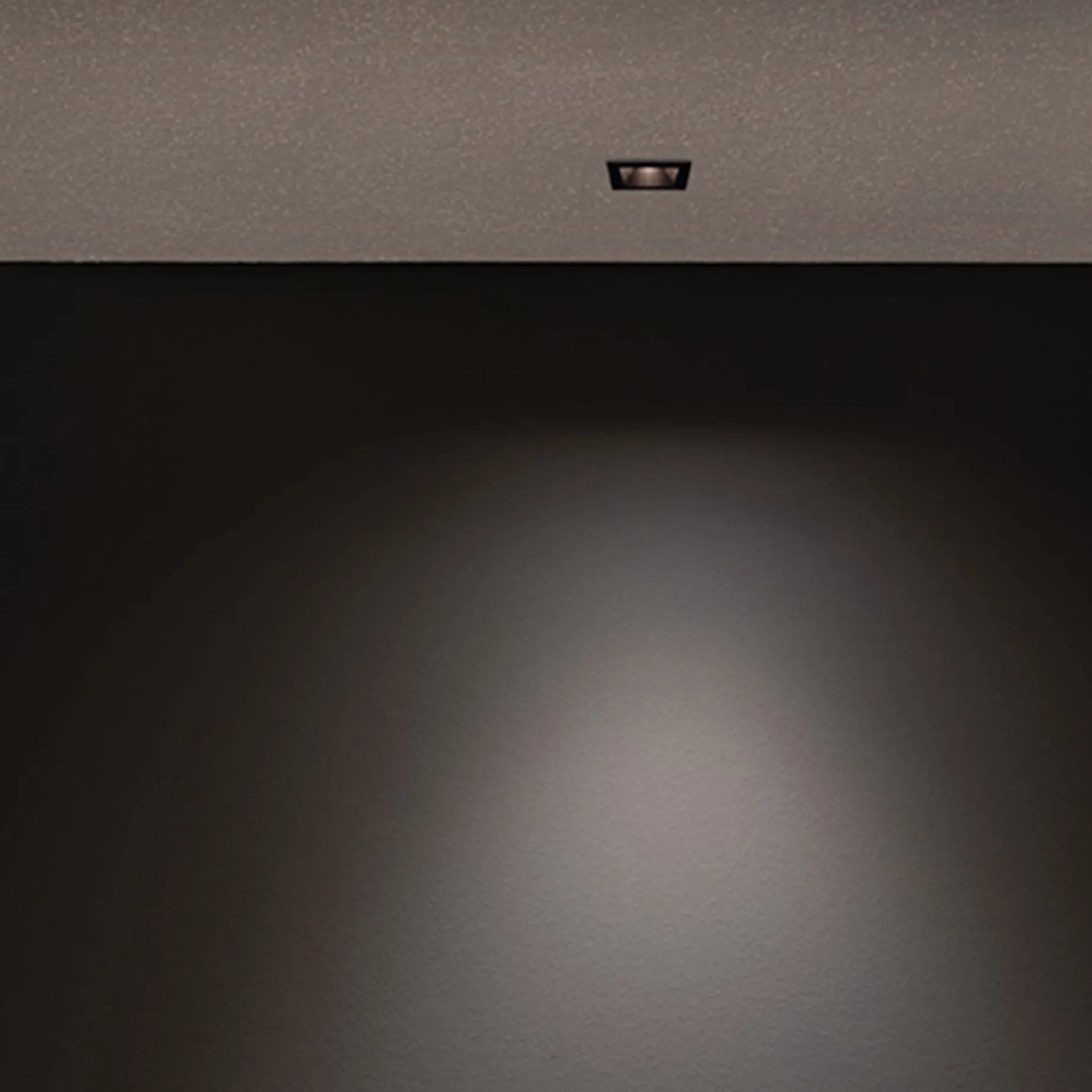 Kura X1 IP65 | black